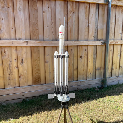 SpaceX Falcon Heavy Model Rocket Kit